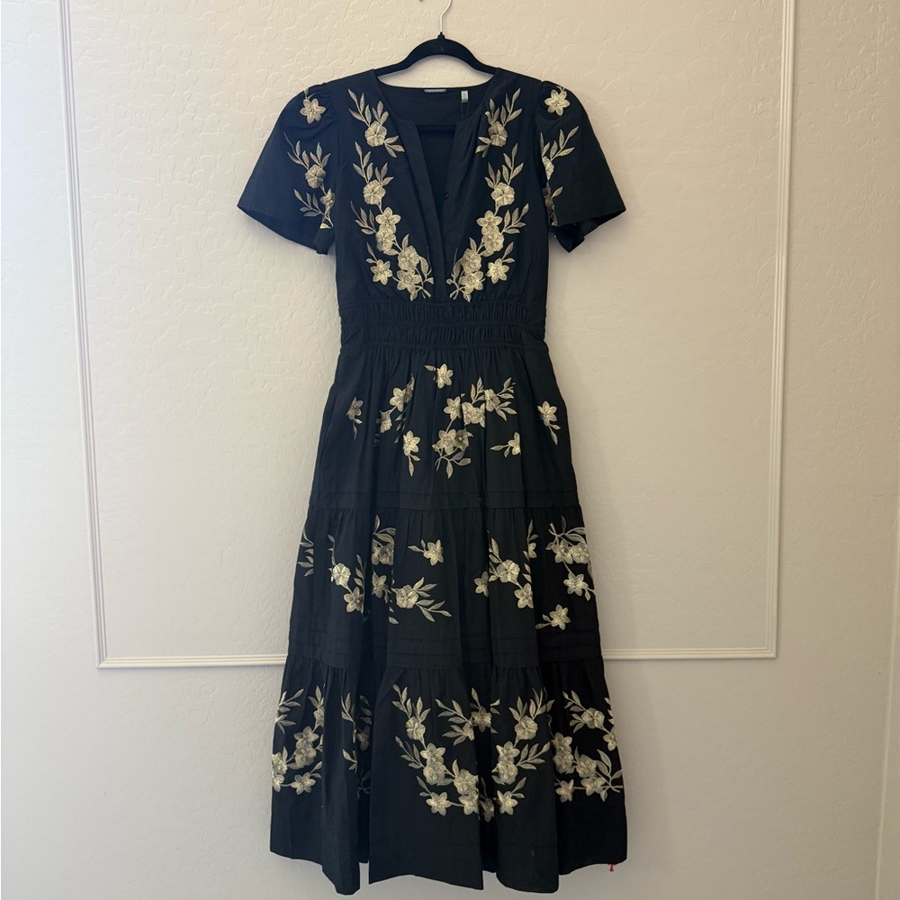 NWT Elie Tahari Embroidered Maxi Dress